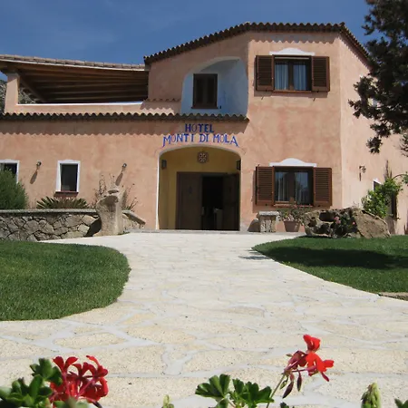 Hotel Monti Di Mola-2